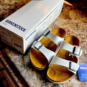 Kids Birkenstock slide. NWT. Original box
